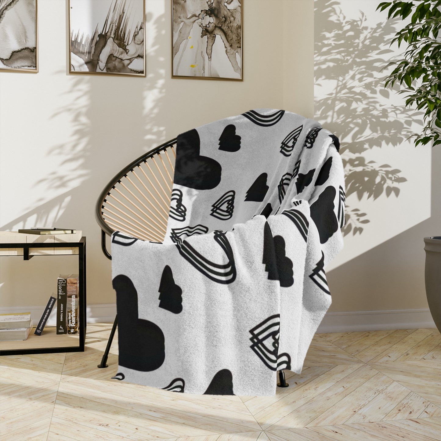 Black Heart Pattern Velveteen Microfiber Blanket
