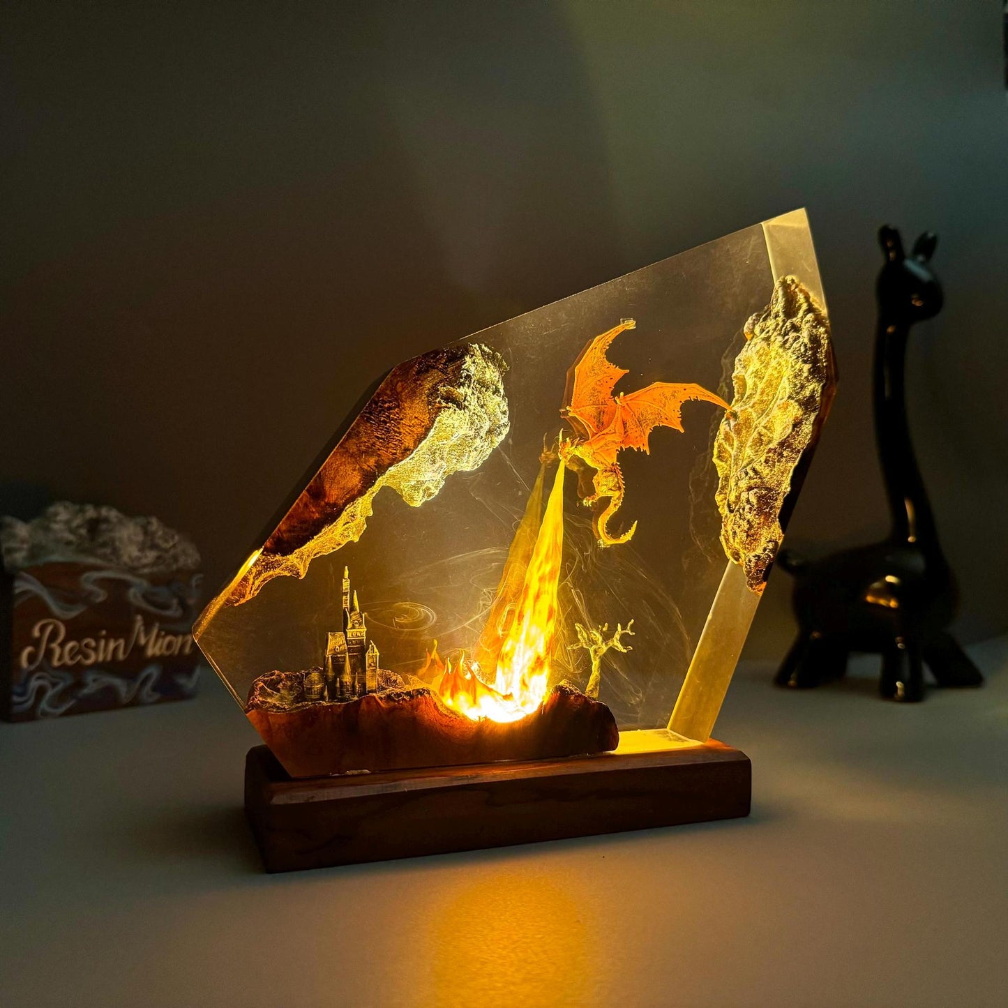 Dragonite Resin Night Light – LED Model Lamp for Bedroom/Desk Decor