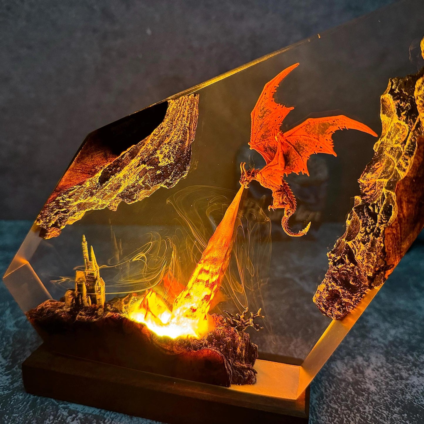 Dragonite Resin Night Light – LED Model Lamp for Bedroom/Desk Decor