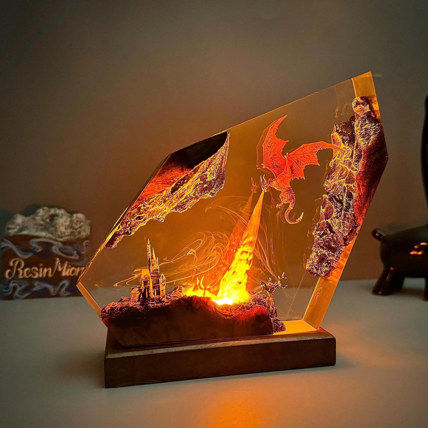 Dragonite Resin Night Light – LED Model Lamp for Bedroom/Desk Decor